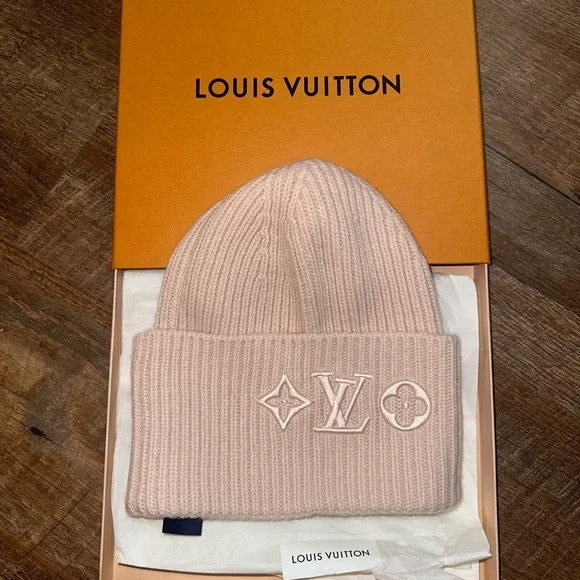 Louis Vuitton Headline Rose Beanie - Picture 2 of 7